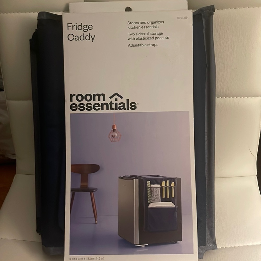 Nwt Room Essential Fridge Cady